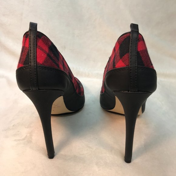 EUC GX by Gwen Stefani Trio Pump in Red Plaid with Black Faux Leather Trim - Picture 3 of 6